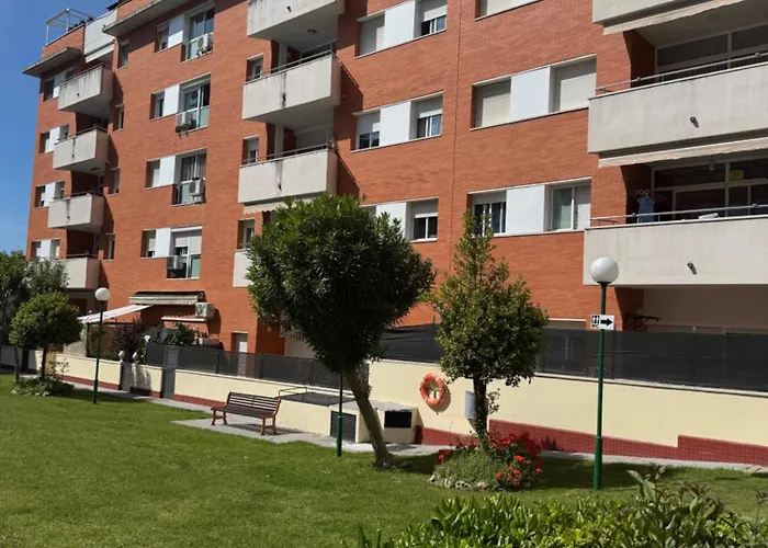 아파트 Luxury Svetlanka House Fenals 료렛 드 마르