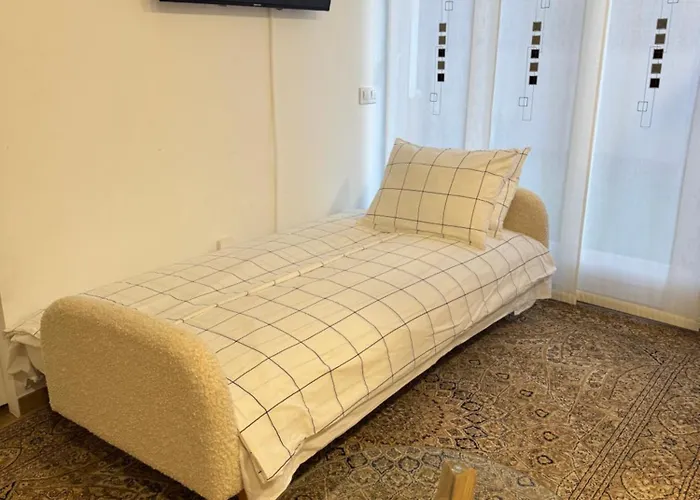 Luxury Svetlanka House Fenals * 료렛 드 마르